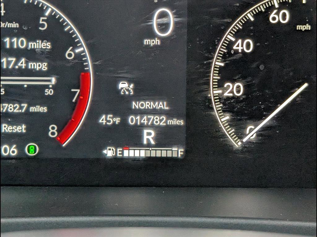 Used 2025 Honda Pilot TrailSport image 22