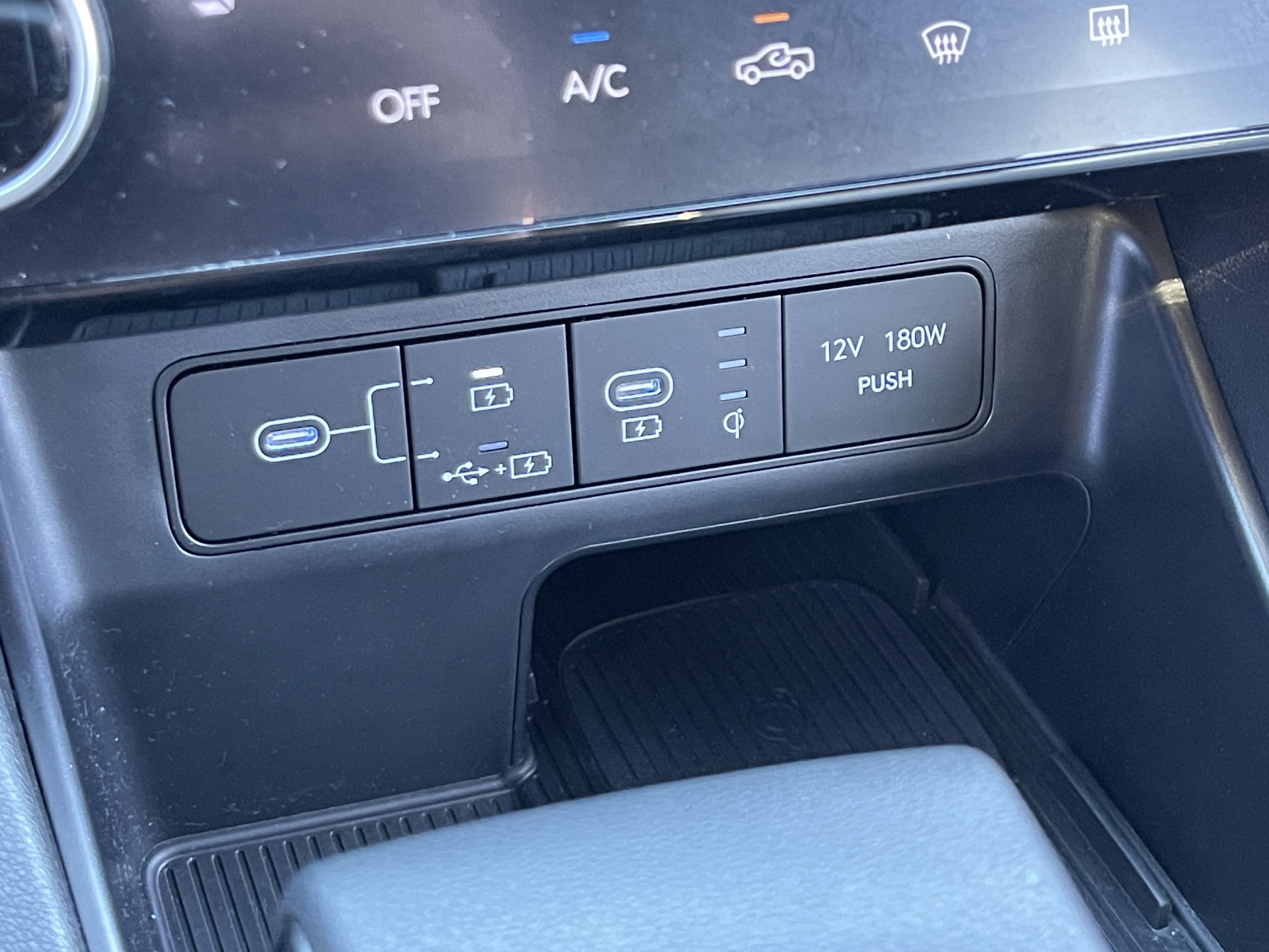 Used 2025 Hyundai Santa Cruz SEL FWD image 27