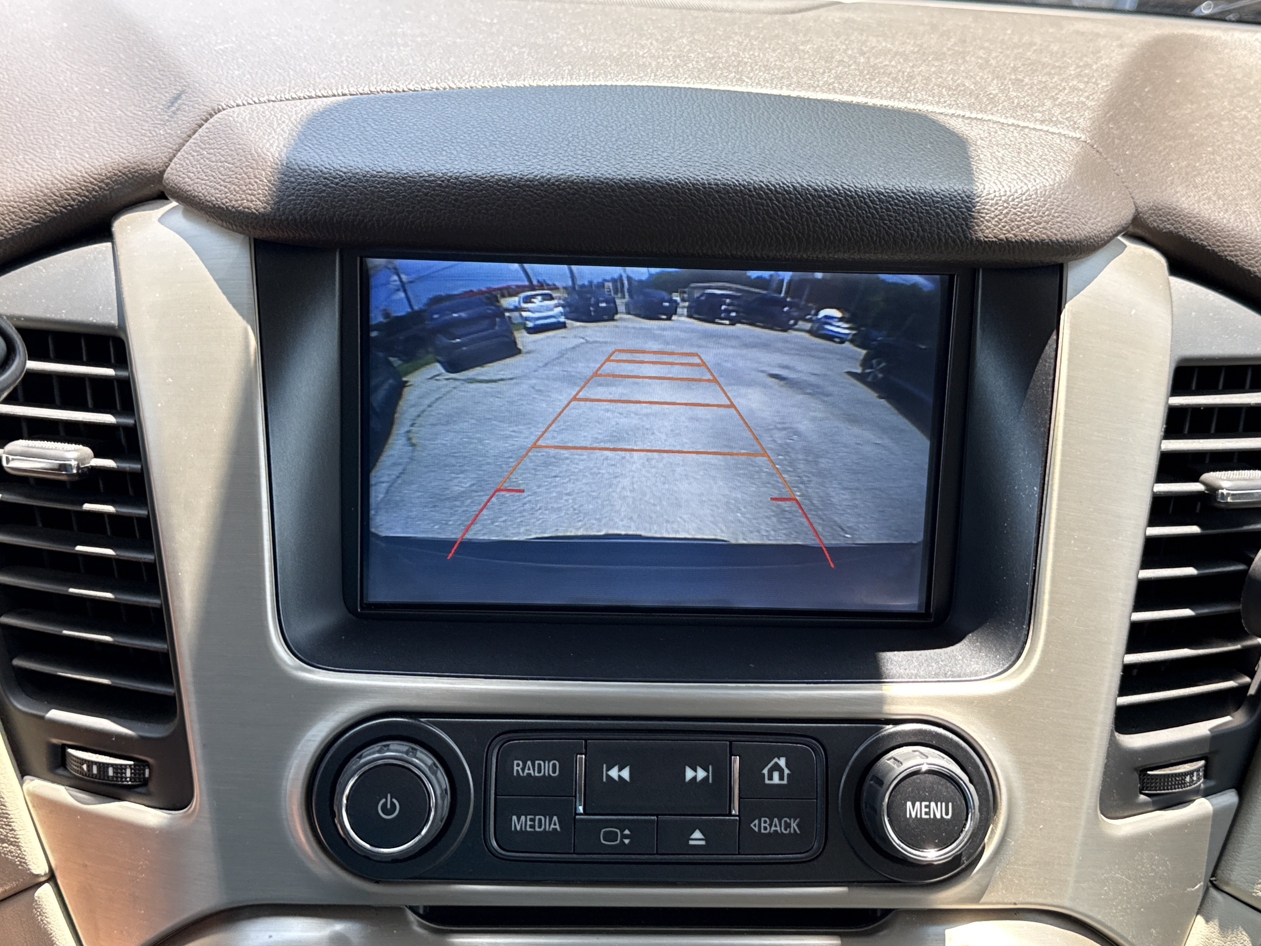 Used 2017 GMC Yukon Denali w/ Open Road Package RWD image 22