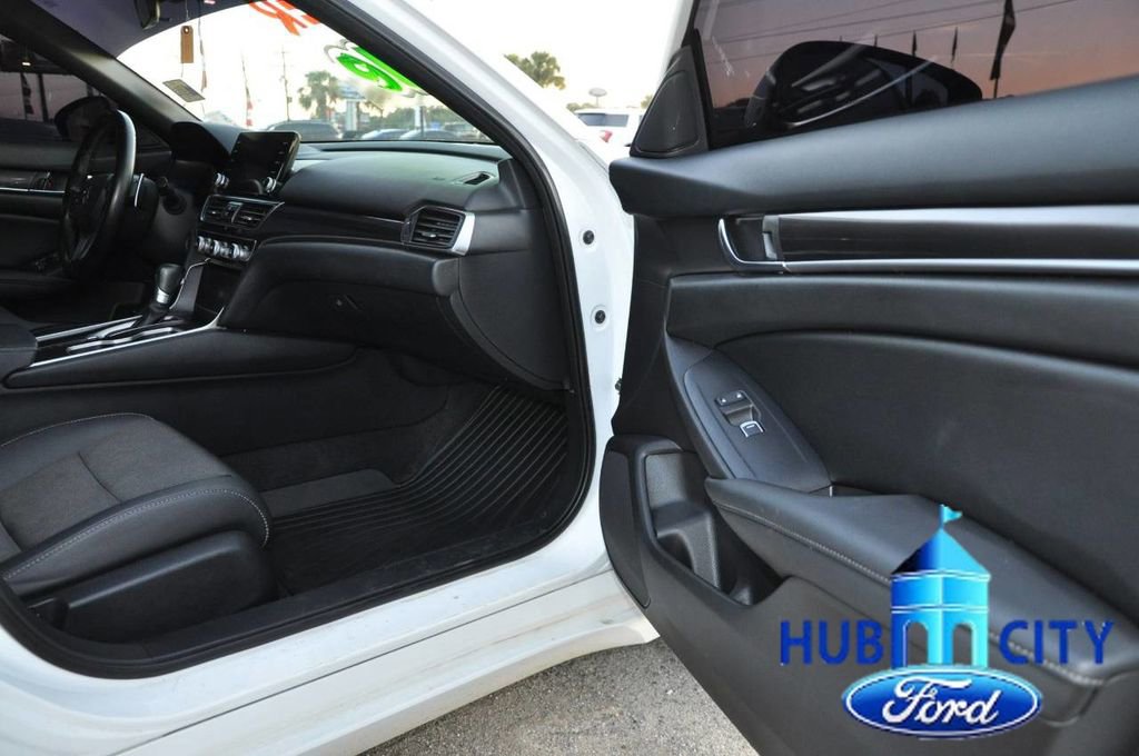 Used 2020 Honda Accord Sport image 17