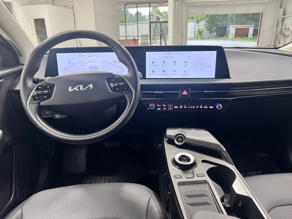 Used 2024 Kia EV6 Light image 23