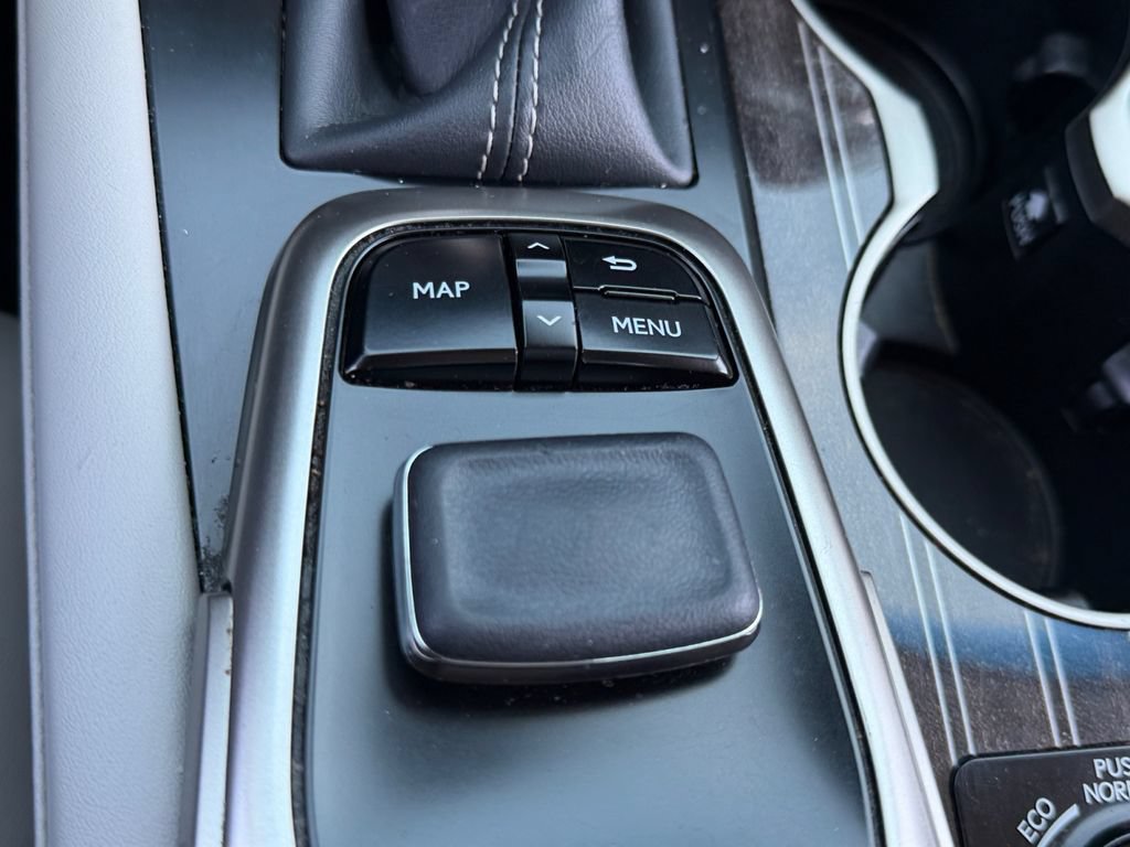 Used 2019 Lexus RX 350L Luxury w/ Accessory Package AWD/4WD image 30