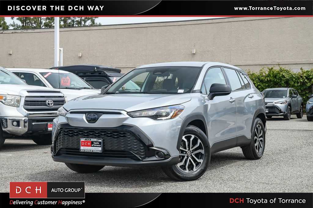 Used 2025 Toyota Corolla Cross AWD Hybrid image 1