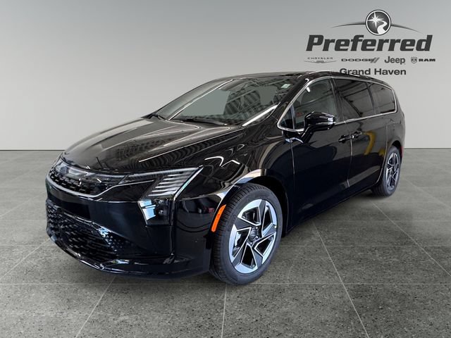 New 2027 Chrysler Pacifica Limited w/ Trailer Tow Group FWD image 12