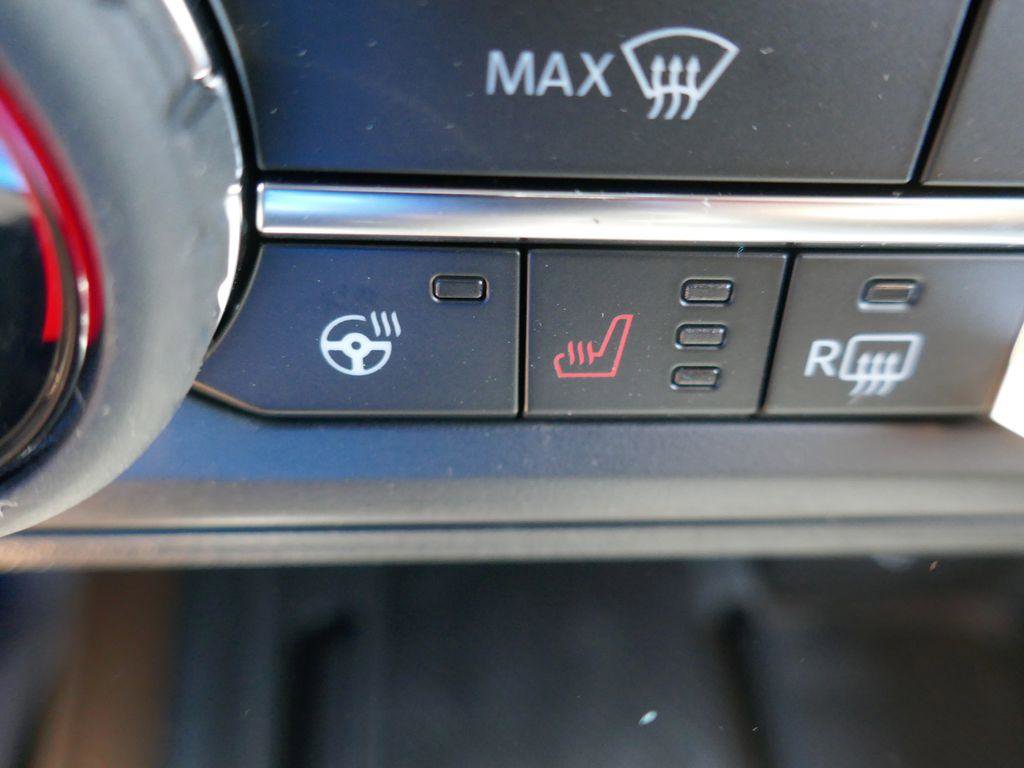 New 2026 Ford Bronco Outer Banks w/ Black Appearance Package image 20