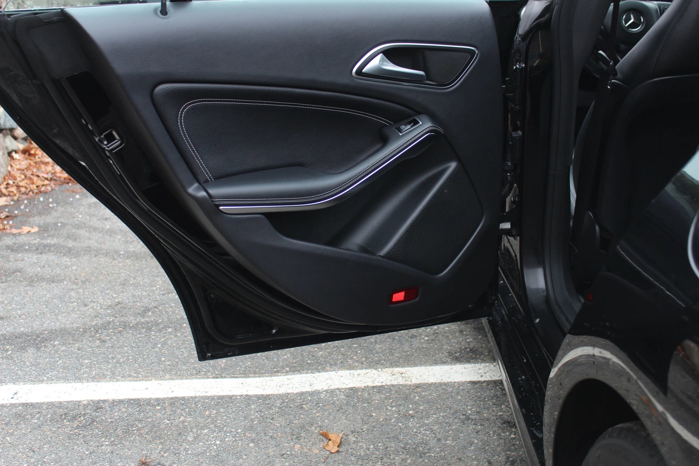 Used 2015 Mercedes-Benz CLA 250 4MATIC image 14