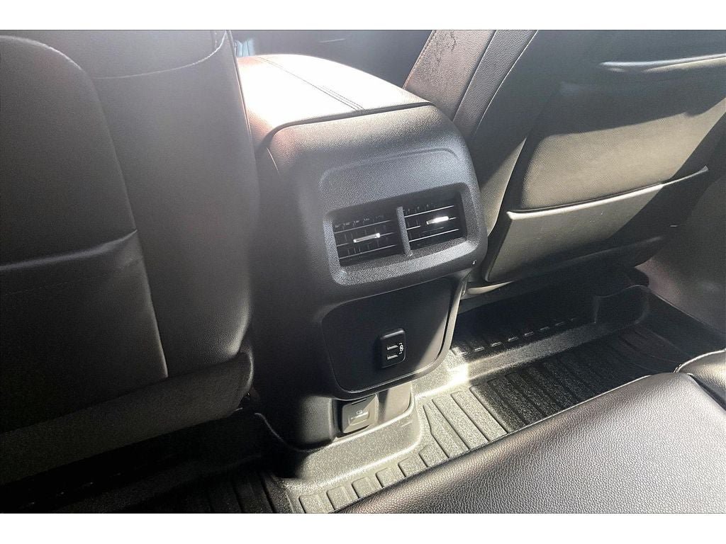 Used 2021 GMC Terrain SLT w/ Elevation Edition AWD/4WD image 25