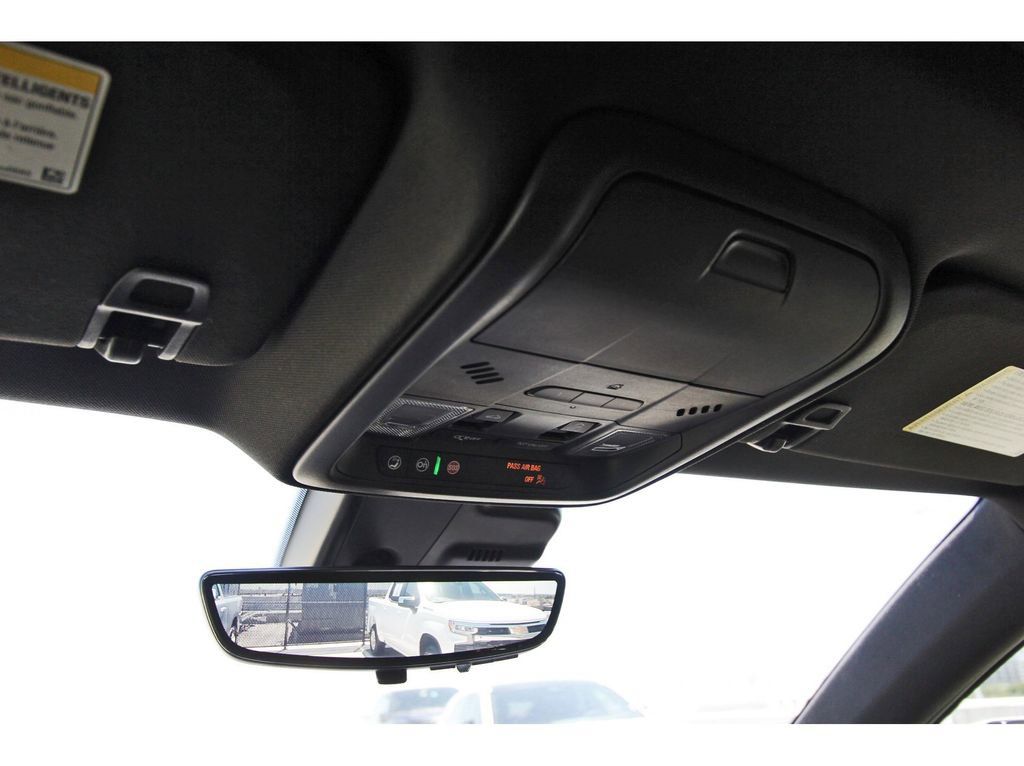 Used 2022 Cadillac XT4 Premium Luxury w/ Enhanced Visibility Package image 26