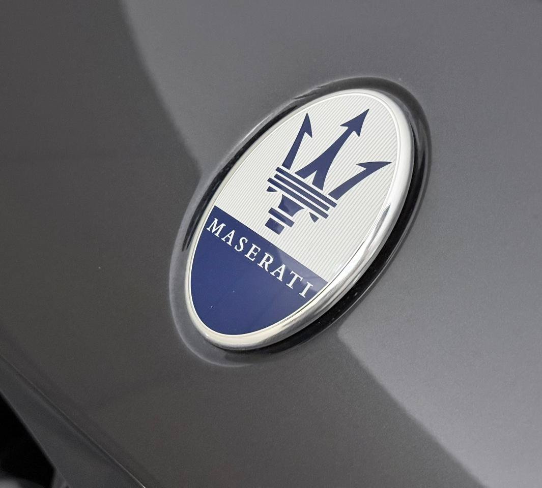 Used 2023 Maserati Grecale Modena AWD/4WD image 17