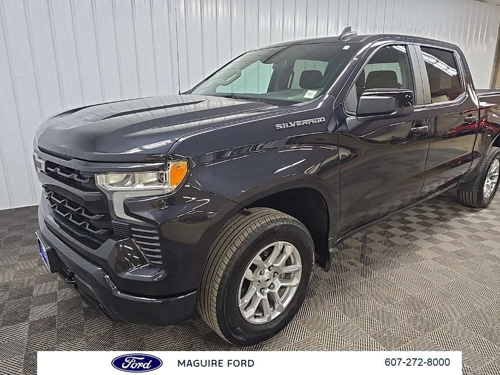 Used 2023 Chevrolet Silverado 1500 RST AWD/4WD image 10