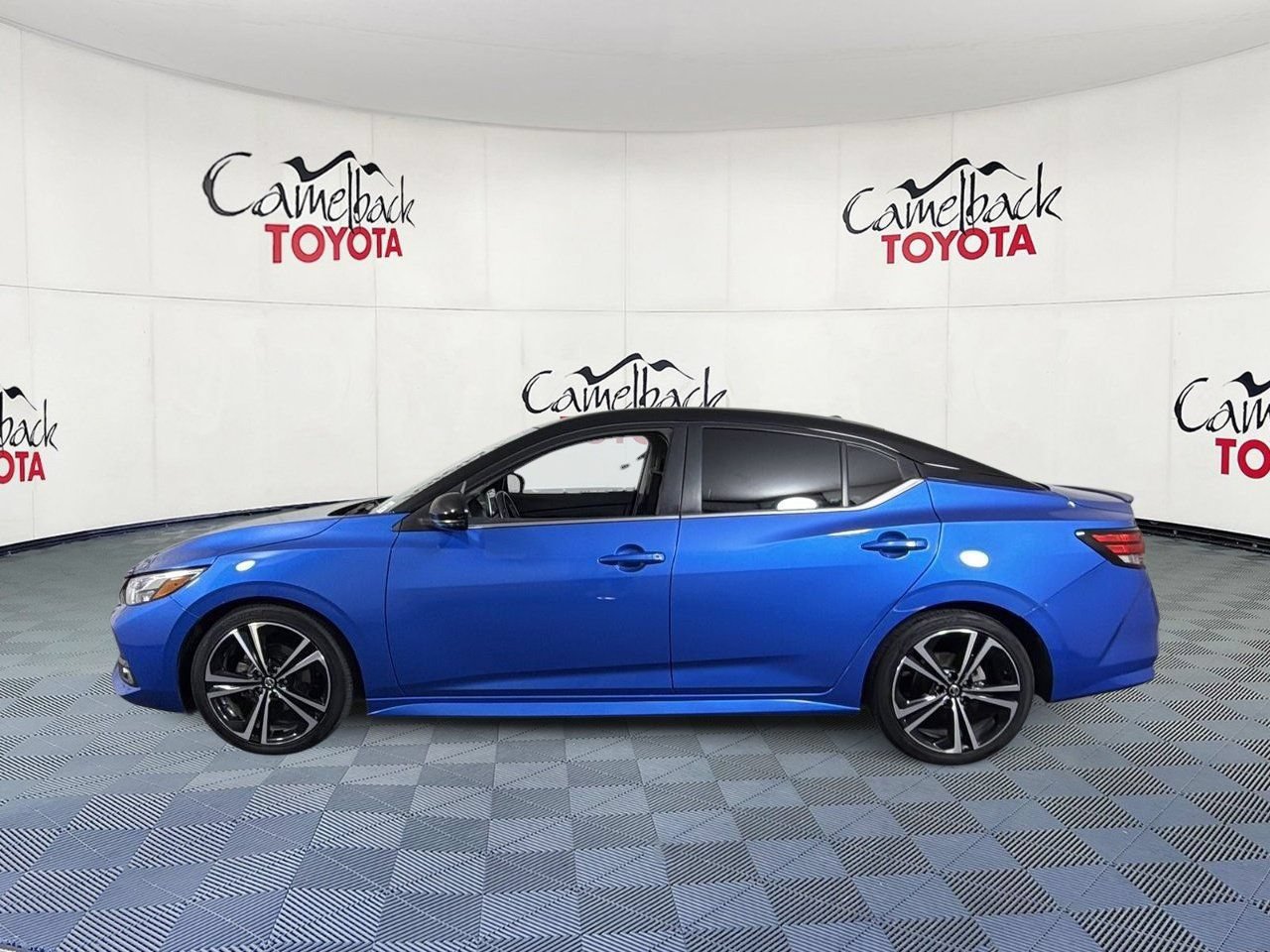Used 2022 Nissan Sentra SR FWD image 4