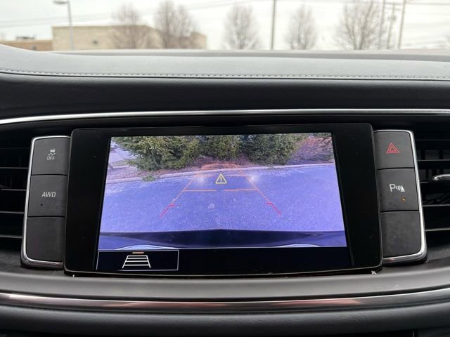 Used 2020 Buick Enclave Essence w/ Sound and Sites Package image 36