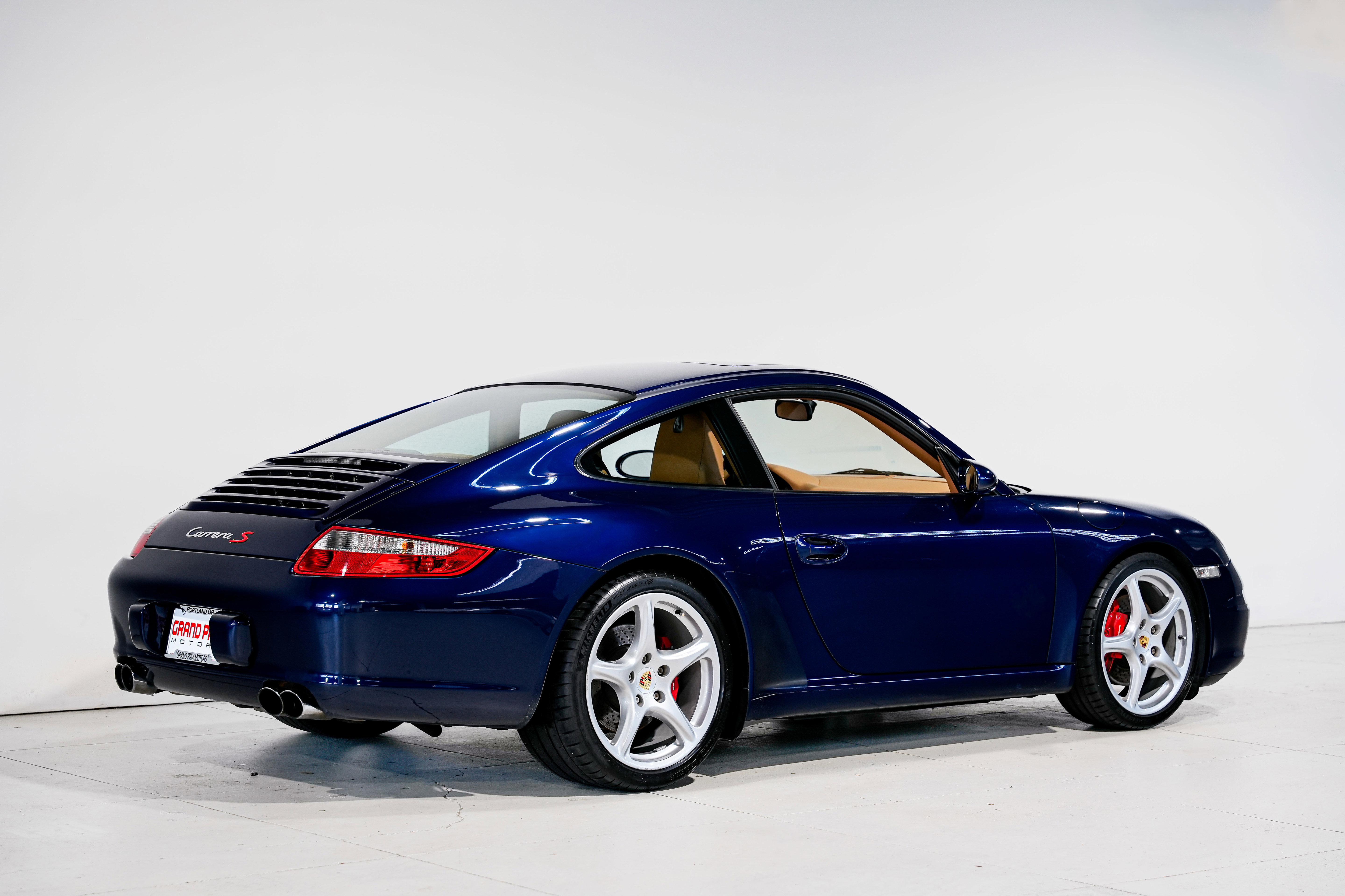Used 2006 Porsche 911 Carrera S image 3