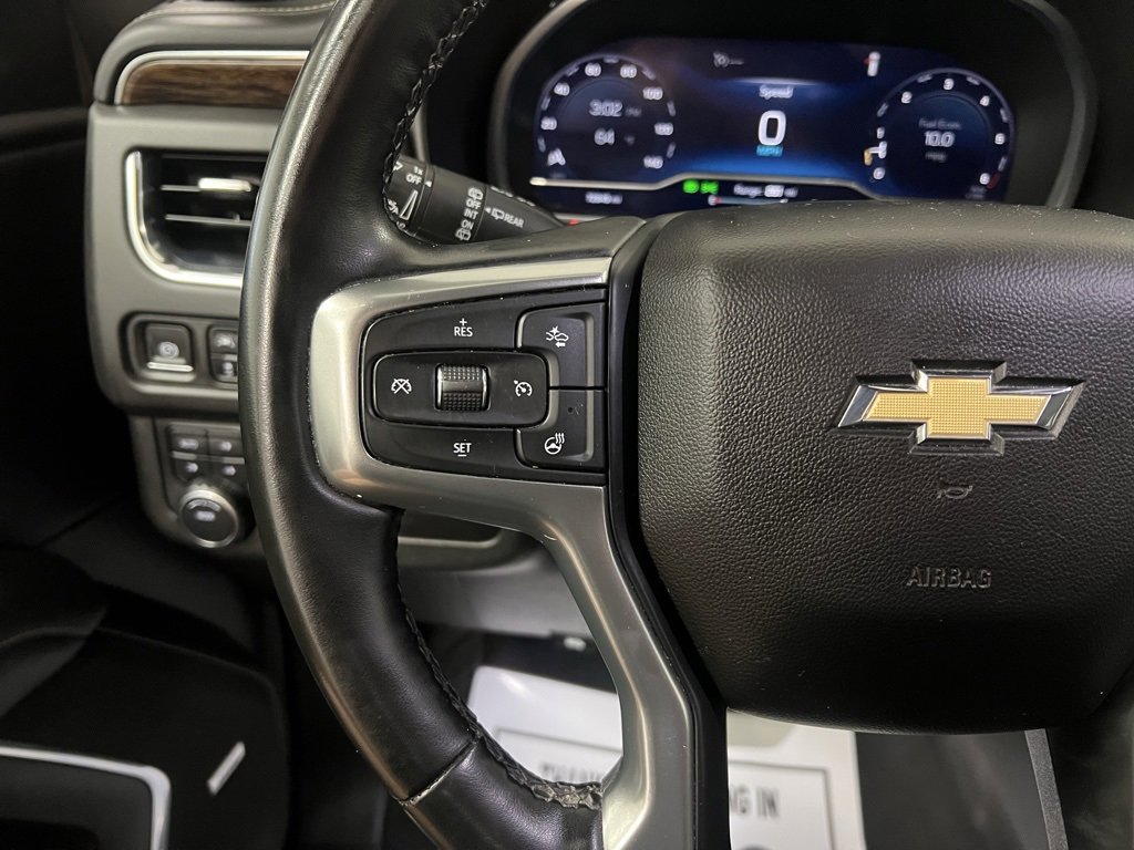 Used 2023 Chevrolet Suburban Premier image 29