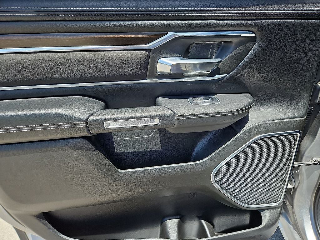 Certified 2022 RAM 1500 Laramie AWD/4WD image 17