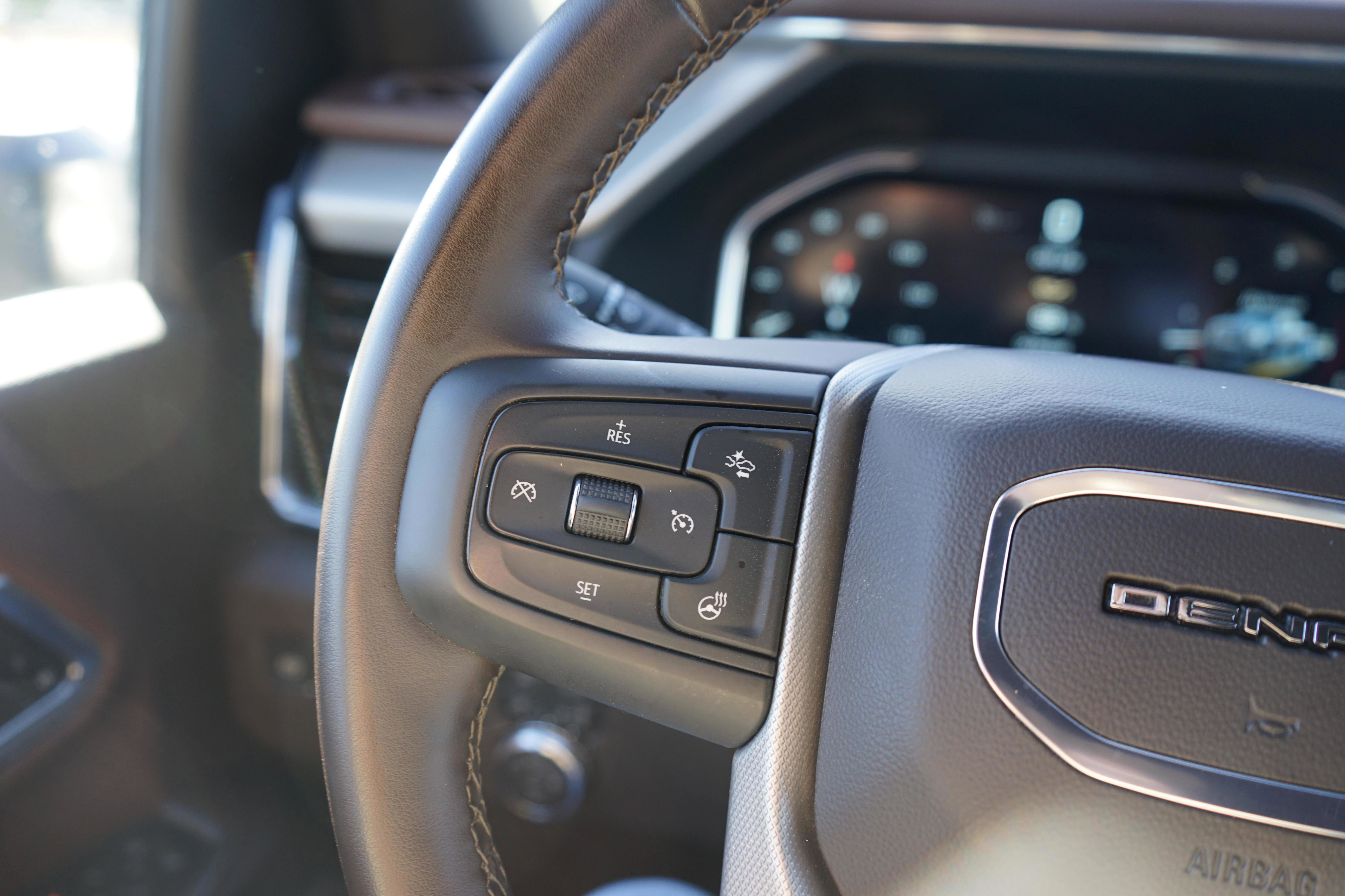 Used 2025 GMC Sierra 2500 Denali w/ Max Trailering Package image 13