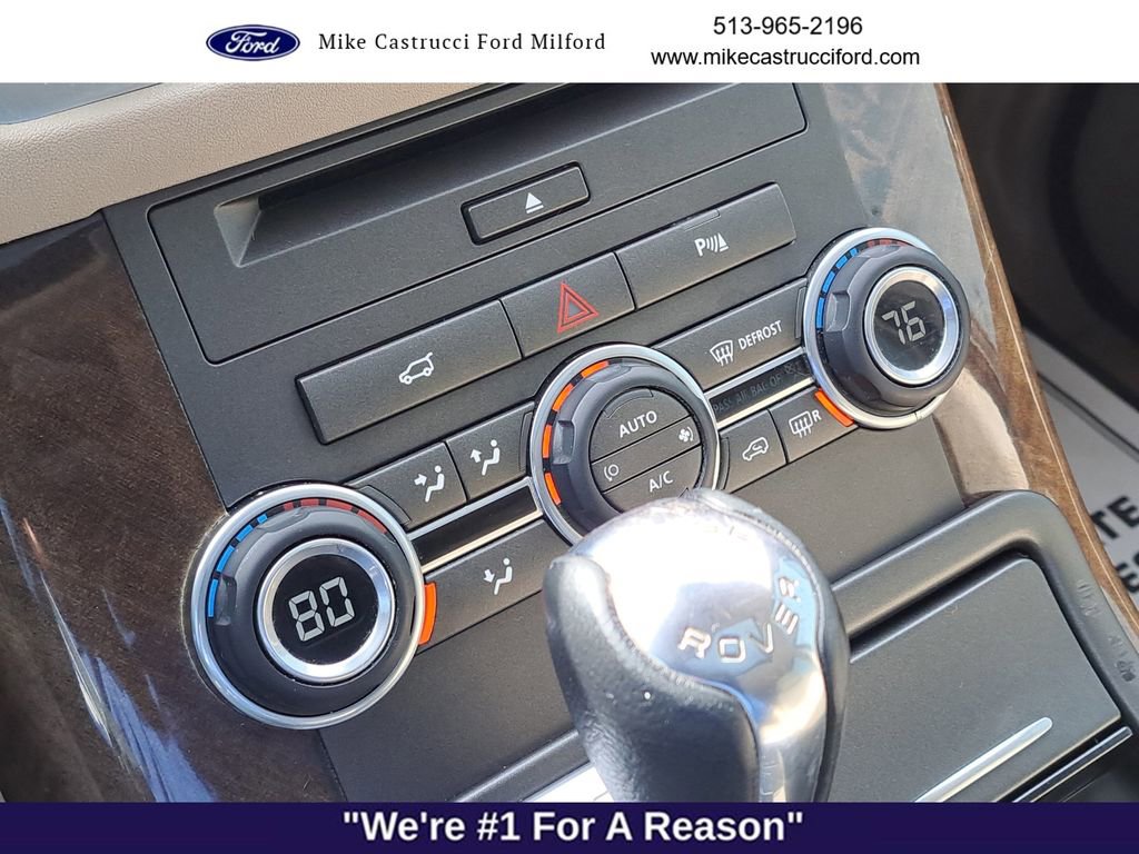 Used 2013 Land Rover Range Rover Sport HSE image 17