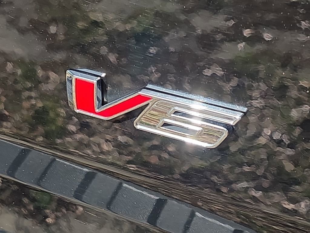 Used 2022 Chevrolet Colorado Z71 w/ Z71 Midnight Edition image 6