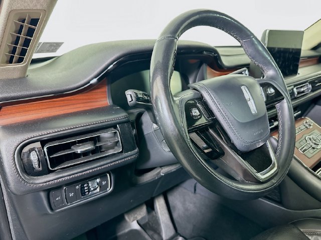 Certified 2022 Lincoln Aviator Reserve w/ Elements Package Plus AWD/4WD image 12