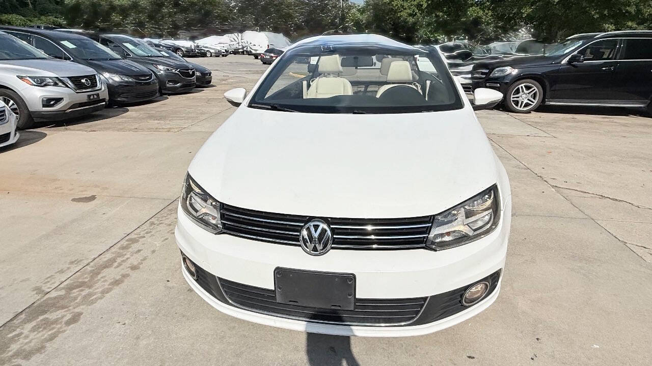 Used 2012 Volkswagen Eos Komfort FWD image 13