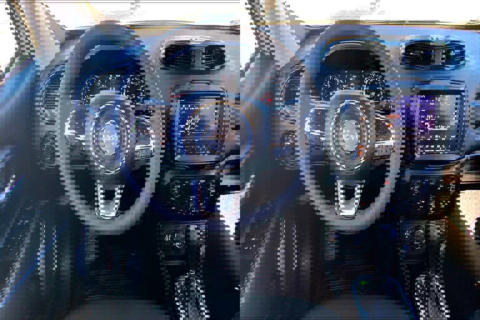 Used 2023 Jeep Renegade Latitude image 5