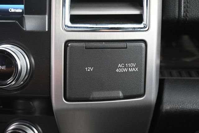 Used 2015 Ford F150 Platinum w/ Equipment Group 701A Luxury AWD/4WD image 23