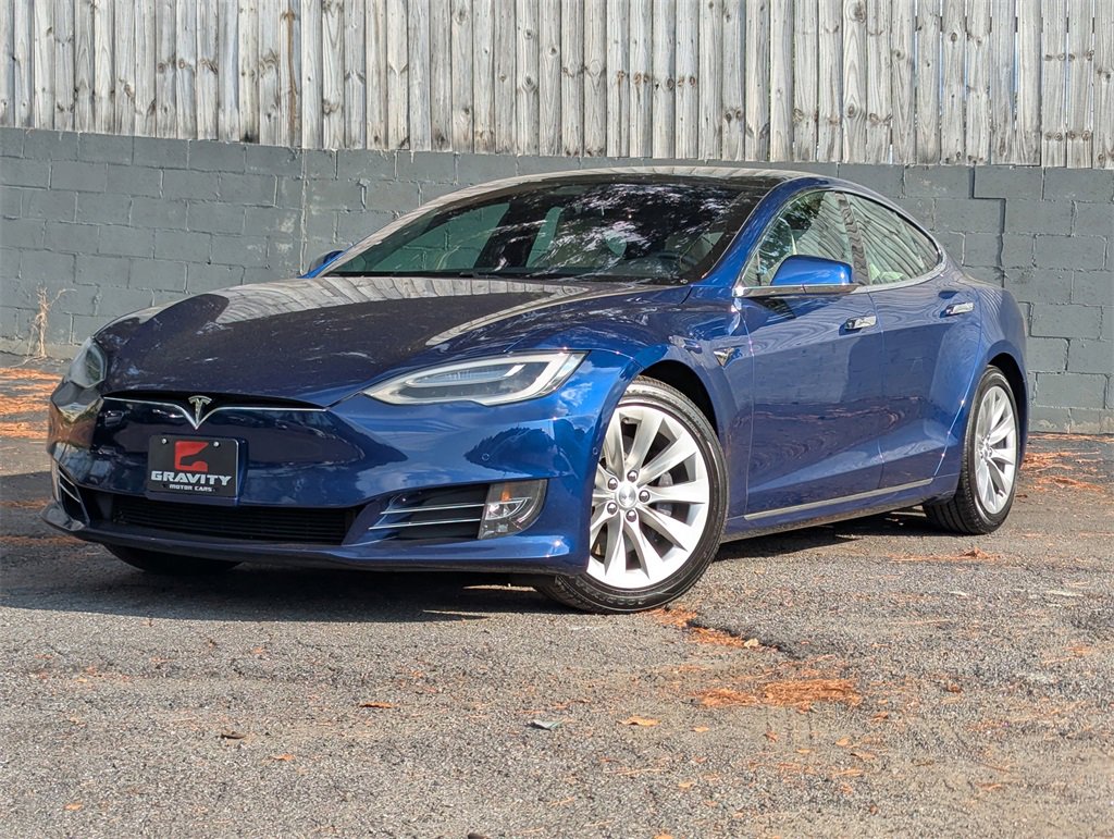 Used 2020 Tesla Model S Long Range Plus image 2