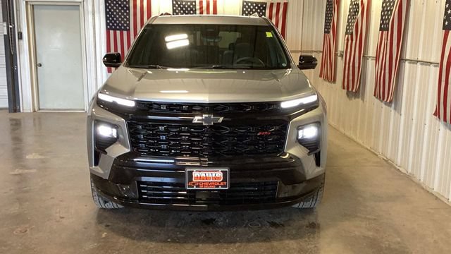 Used 2024 Chevrolet Traverse RS w/ LPO, Floor Liner Package AWD/4WD image 18