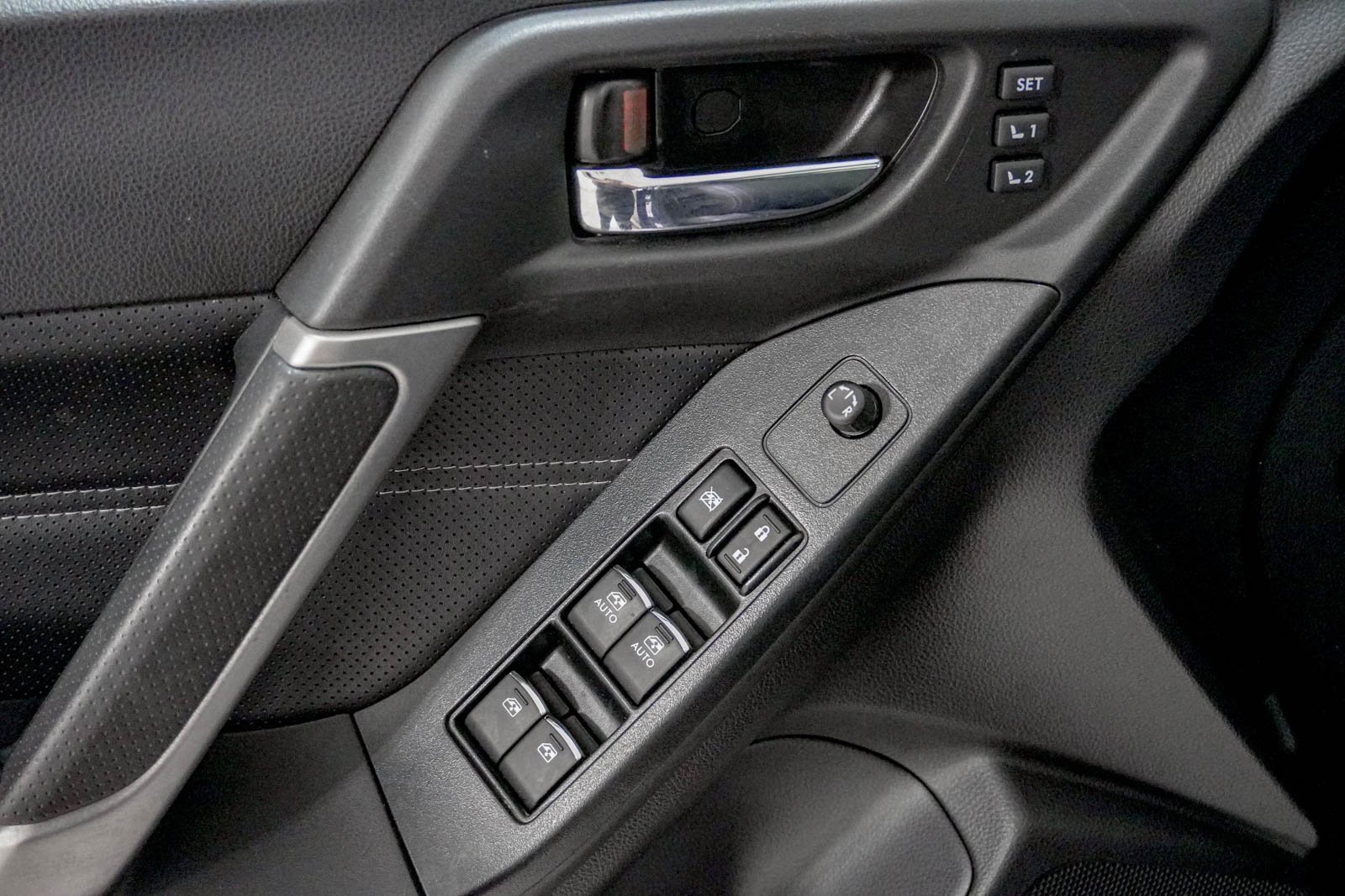 Used 2018 Subaru Forester 2.5i Touring image 18