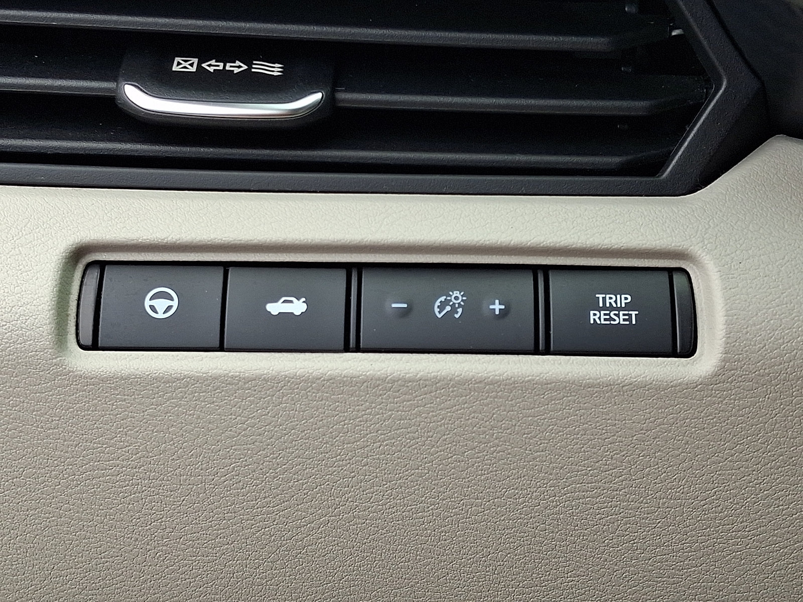 Certified 2021 Nissan Altima 2.5 SL FWD image 25