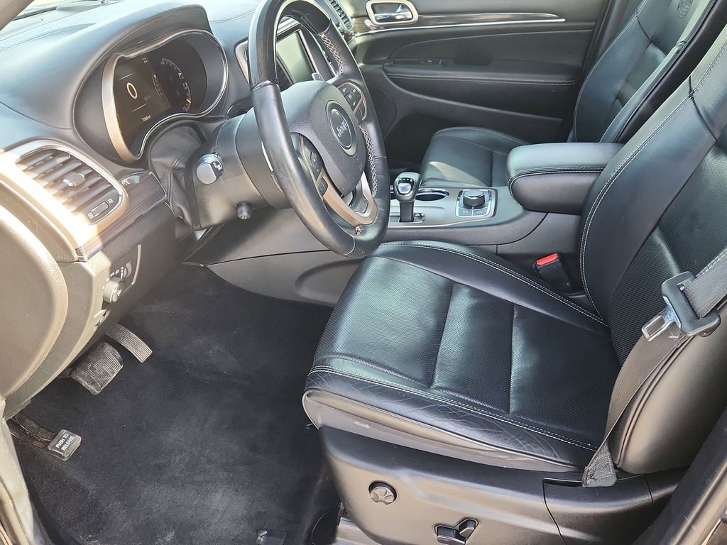 Used 2014 Jeep Grand Cherokee Overland image 7