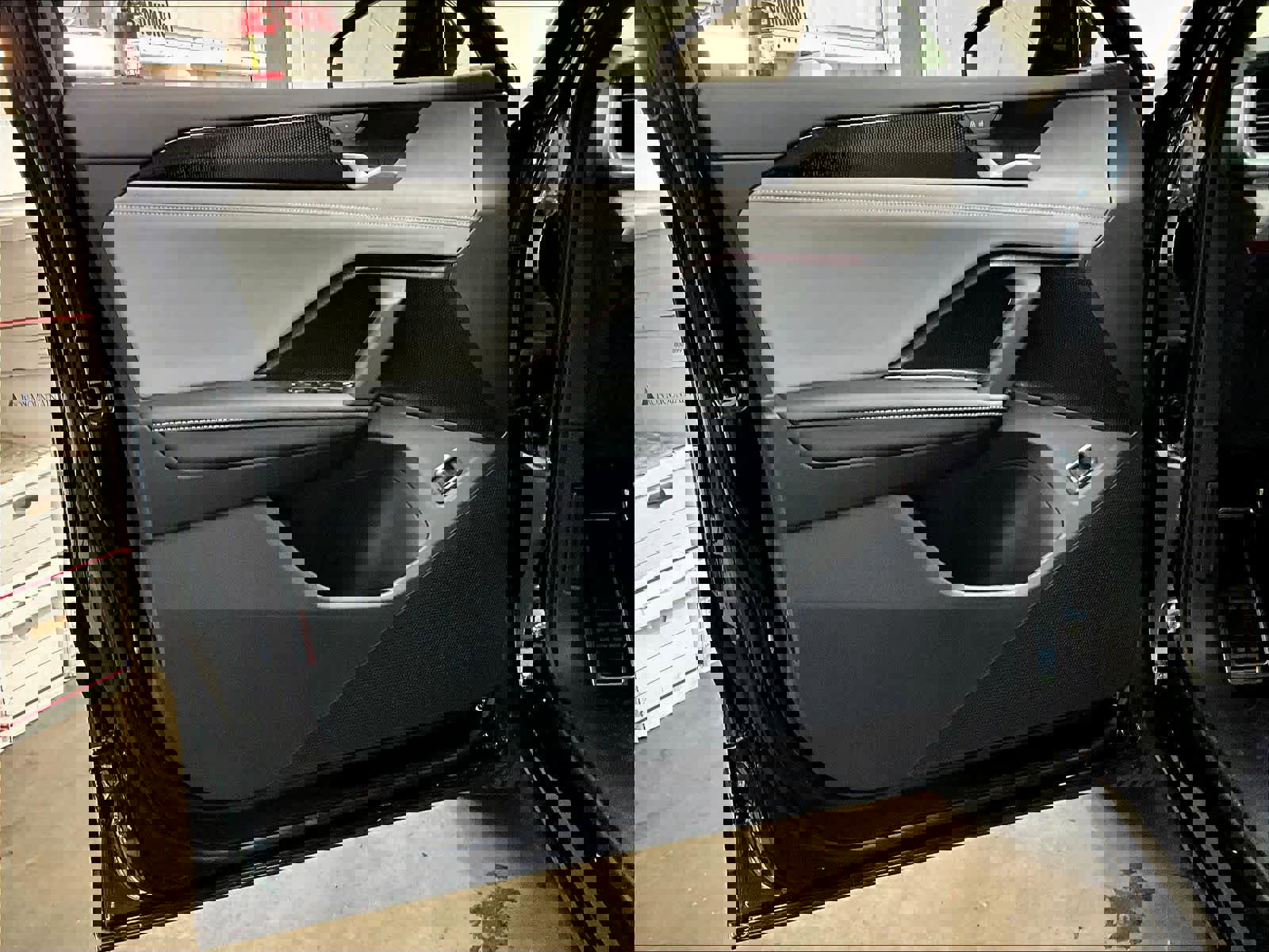 New 2026 Volkswagen Tiguan SE R-Line image 24