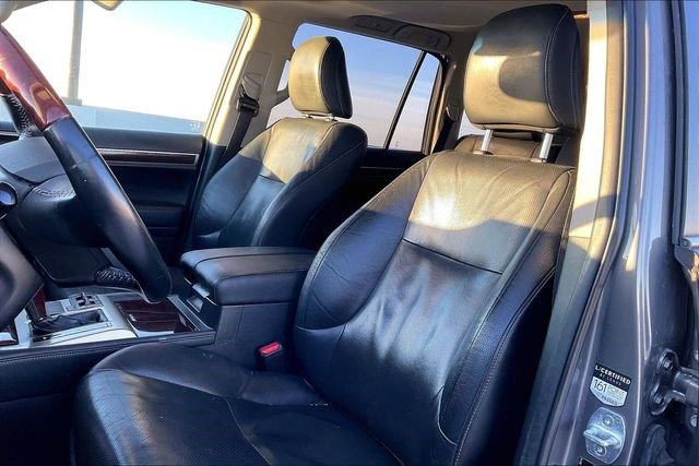 Used 2014 Lexus GX 460 image 9