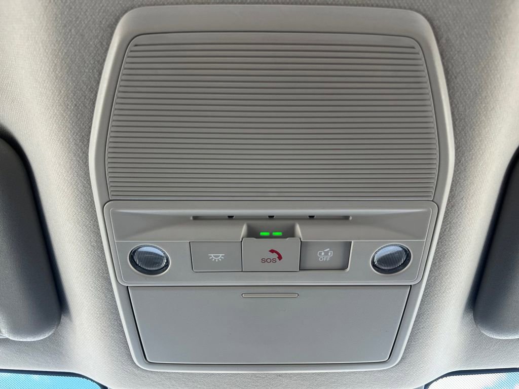 New 2026 Nissan Sentra SR image 7