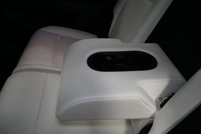 Used 2023 Tesla Model Y Long Range AWD/4WD image 46
