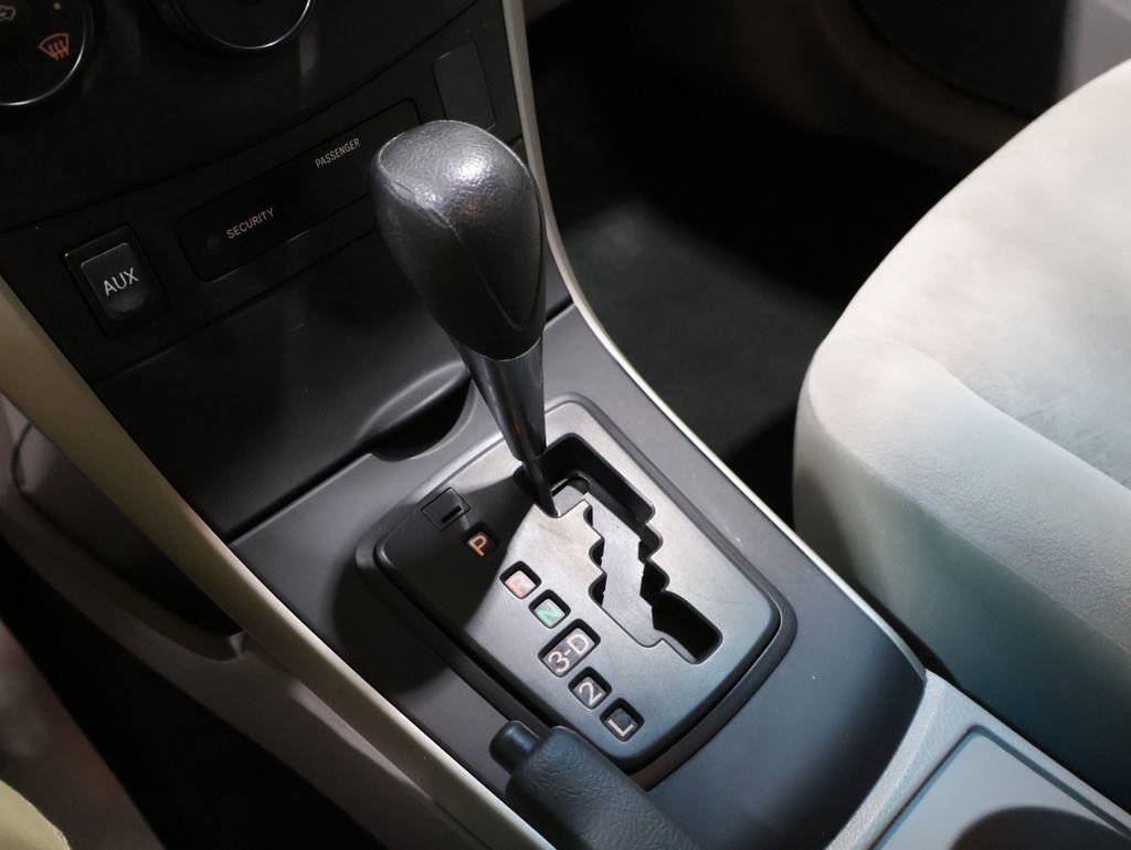 Used 2009 Toyota Corolla LE image 25