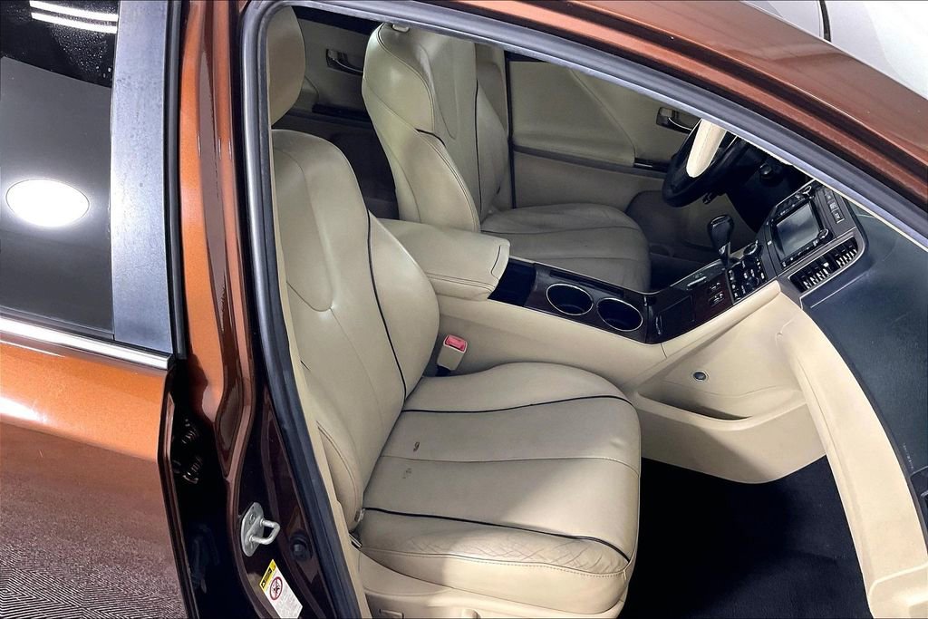 Used 2014 Toyota Venza XLE w/ XLE Premium Package image 10