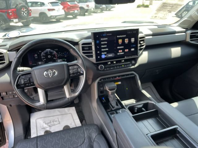 Used 2024 Toyota Tundra Limited AWD/4WD image 17