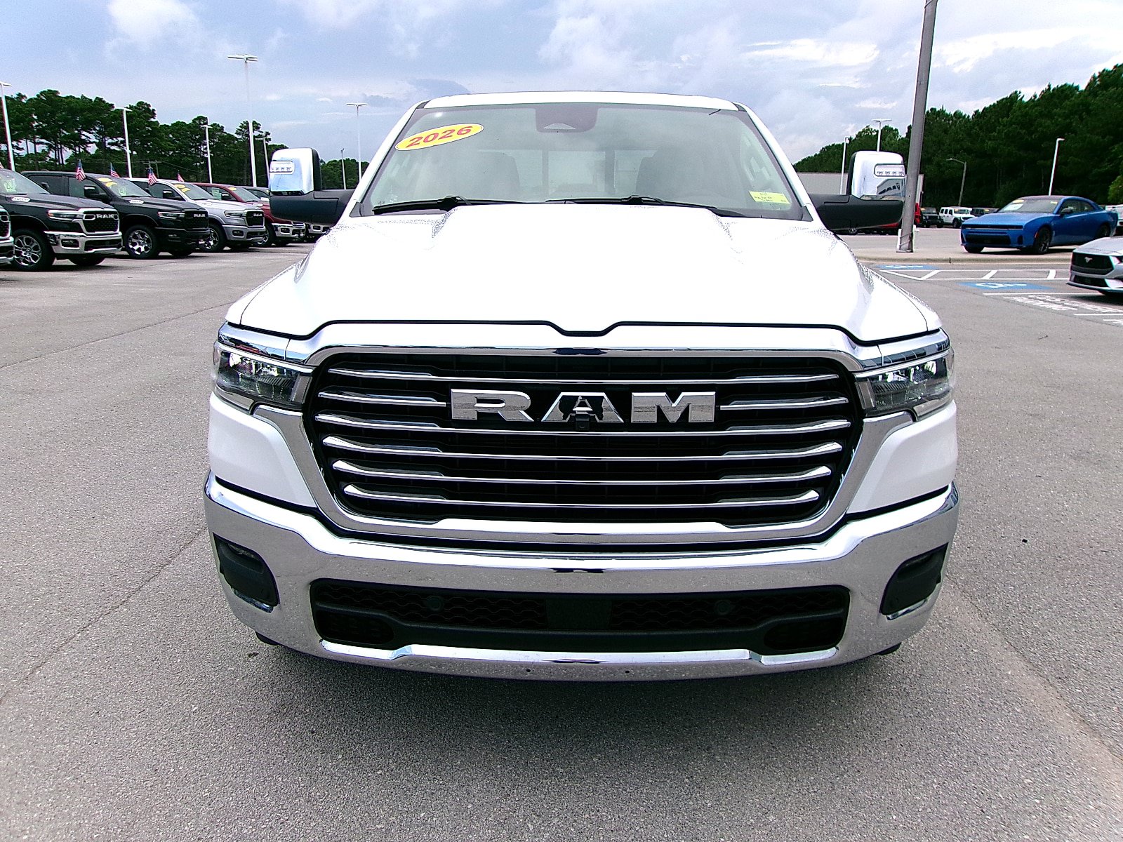 New 2026 RAM 1500 Laramie AWD/4WD image 6