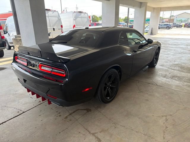 Used 2023 Dodge Challenger R/T w/ Blacktop Package RWD image 5