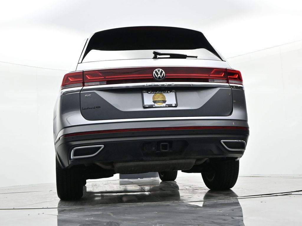 Used 2025 Volkswagen Atlas SE image 22