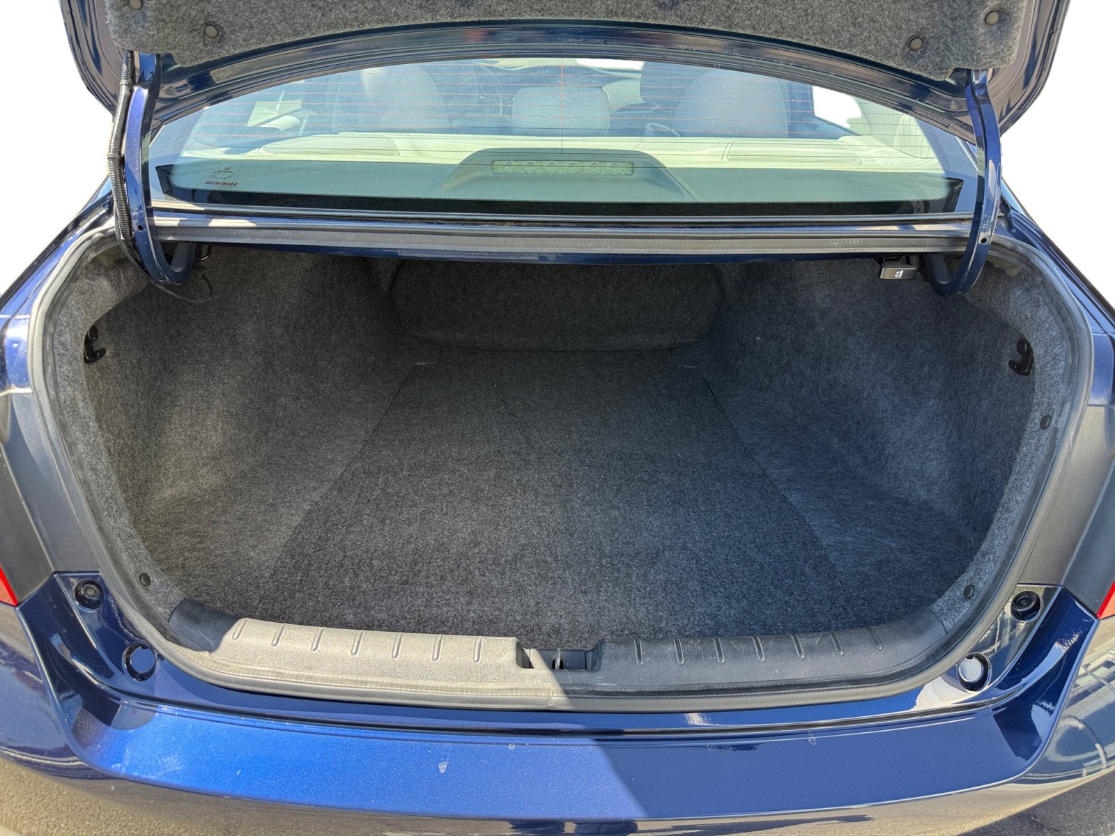 Used 2016 Honda Accord LX image 17