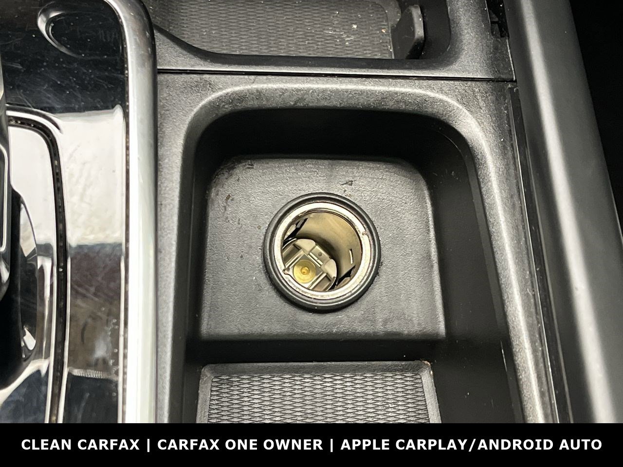 Used 2023 Volvo XC90 B6 Plus w/ Protection Package image 25