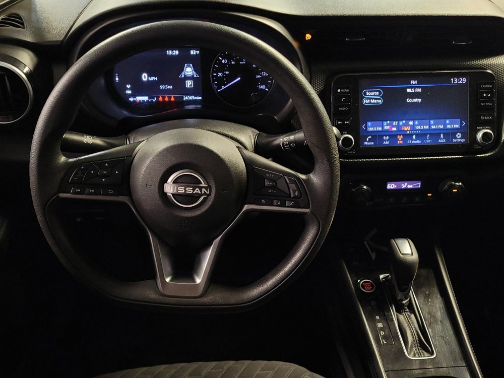 Used 2022 Nissan Kicks SV image 22