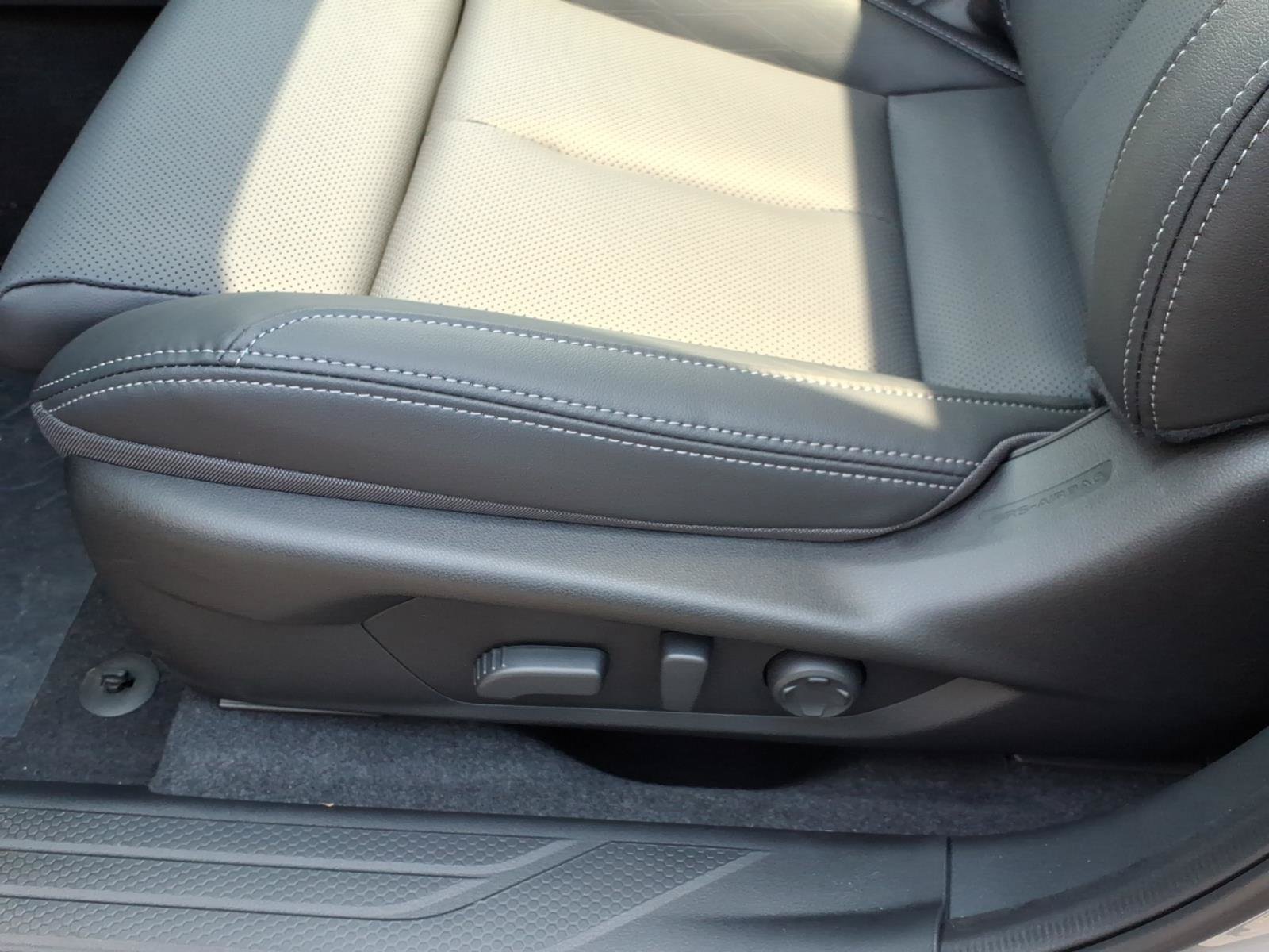 New 2026 Subaru Outback Touring XT AWD/4WD image 13