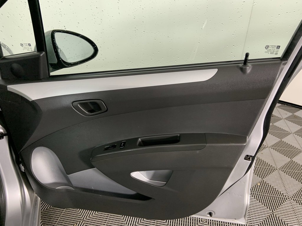 Used 2016 Chevrolet Spark LT image 21