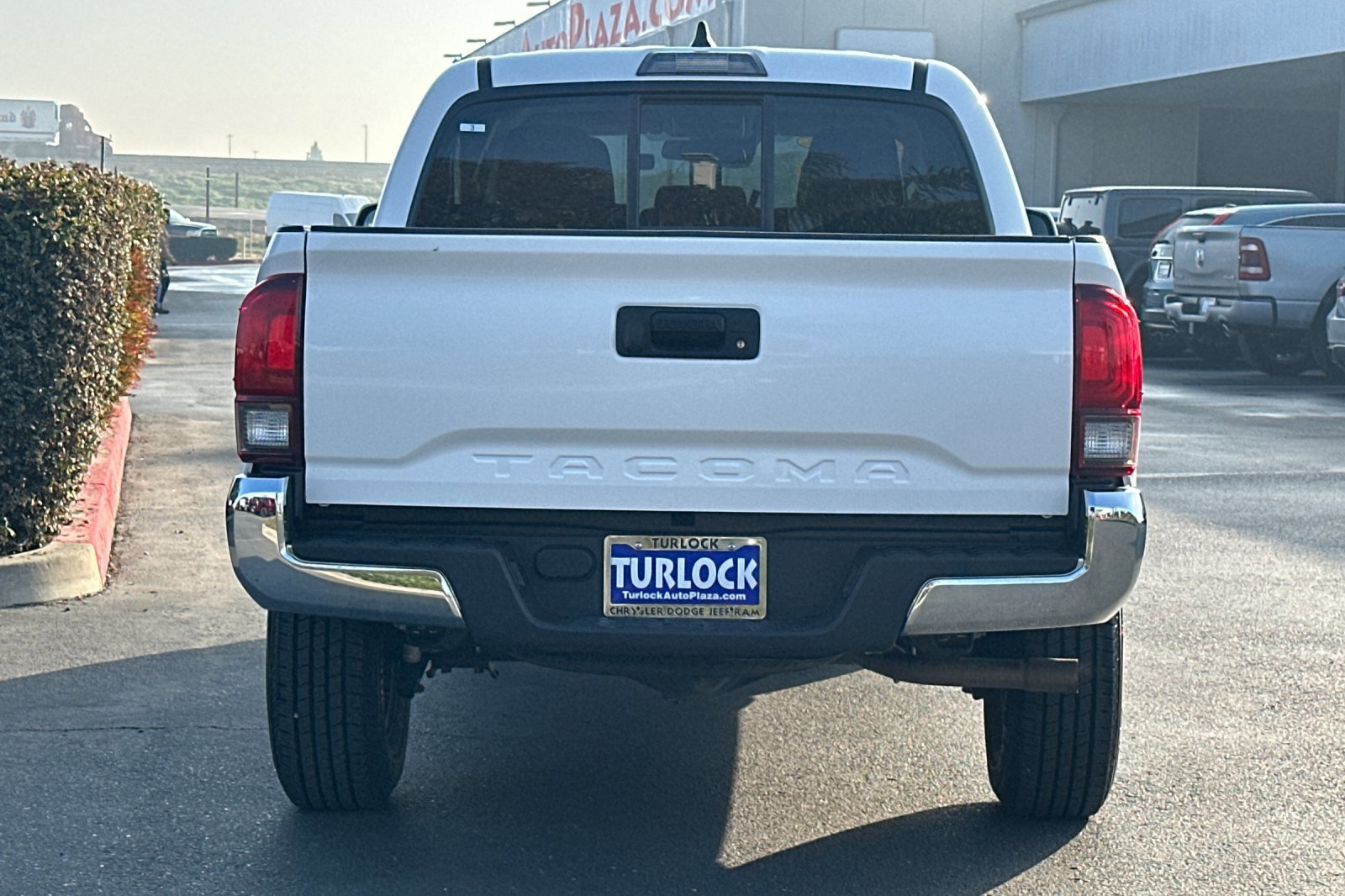 Used 2023 Toyota Tacoma SR5 image 5