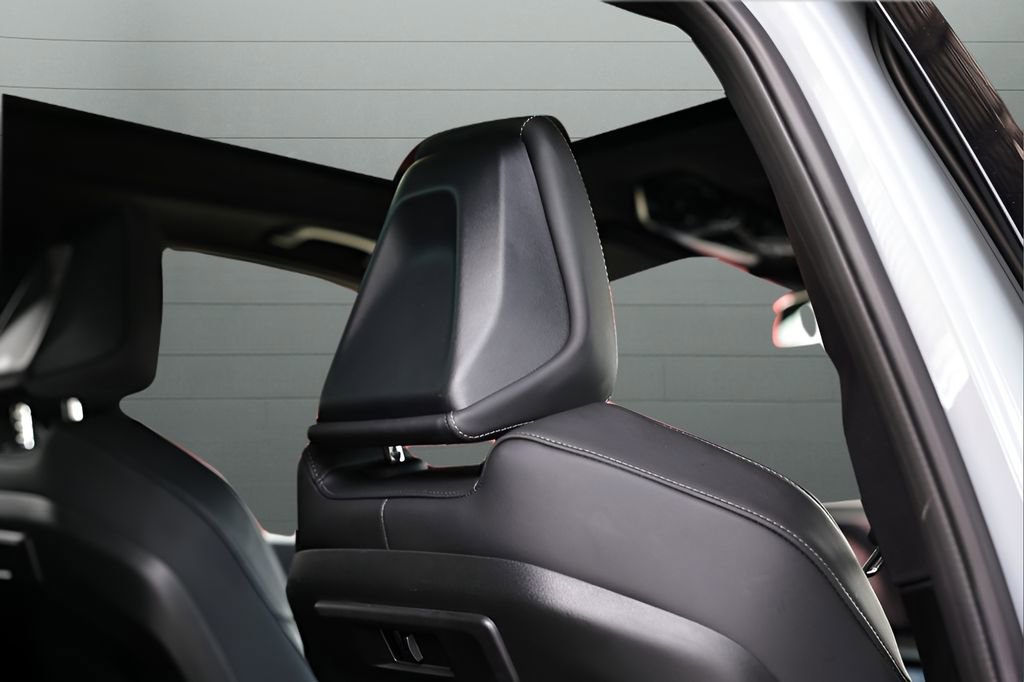 Used 2025 BMW X3 xDrive30i image 60