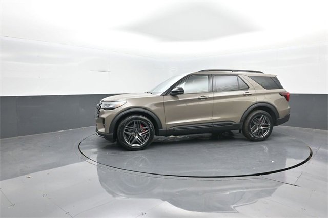 New 2026 Ford Explorer ST w/ Sun And Sound Package image 4
