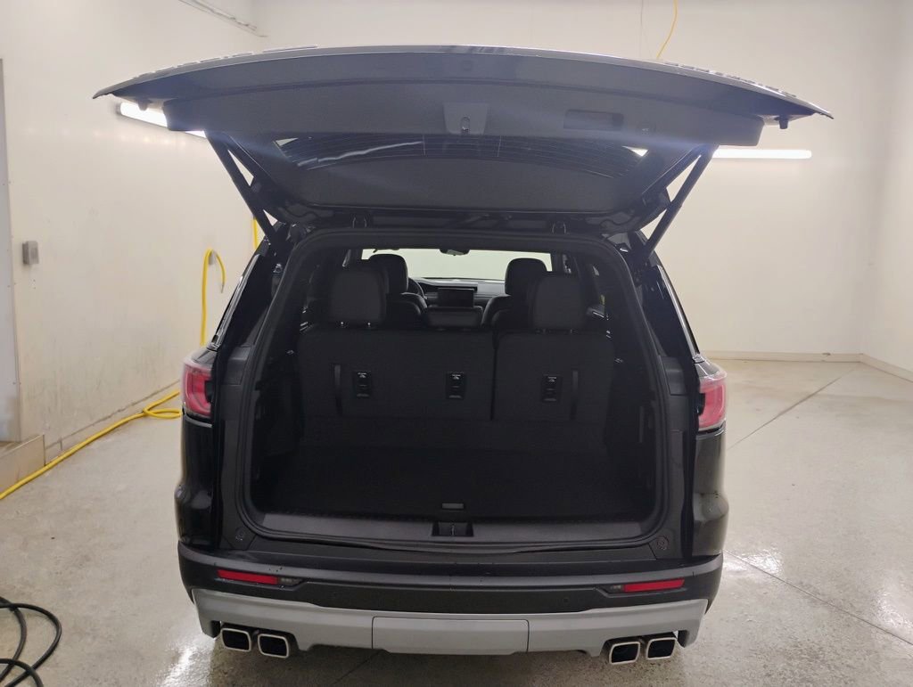New 2026 GMC Acadia Elevation w/ Elevation Premium Package image 5